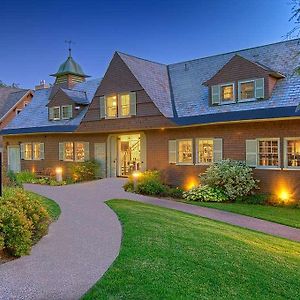 Castle Hill Resort And Spa